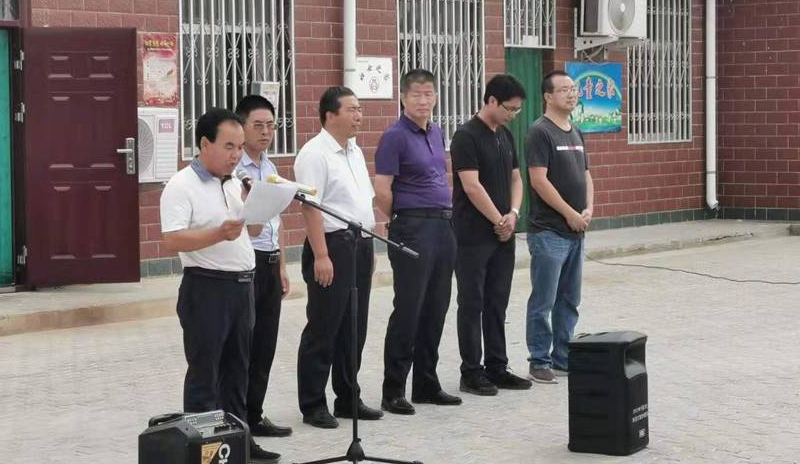 寧夏回族自治區(qū)吳忠市同心縣農(nóng)業(yè)局展會，愛麗潔農(nóng)村廁所改造產(chǎn)品備受歡迎！